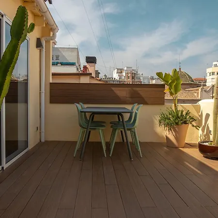 Singularstays Roger De Flor Apartment