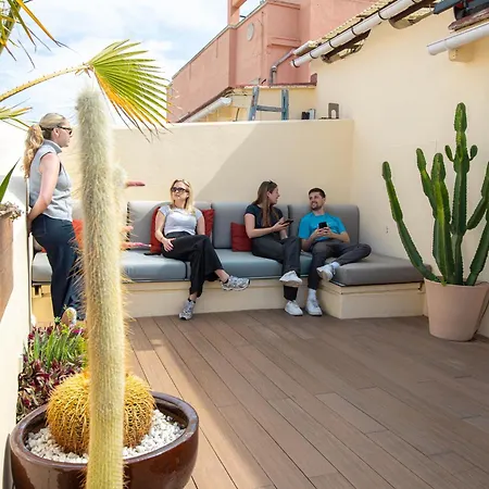 Singularstays Atico Roger De Flor