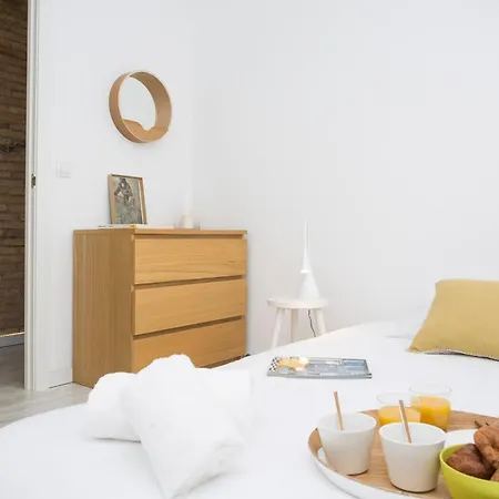 Singularstays Atico Roger De Flor 公寓