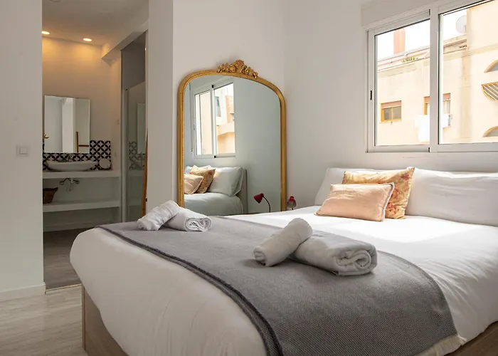 Apartment Singularstays Atico Roger De Flor Valencia